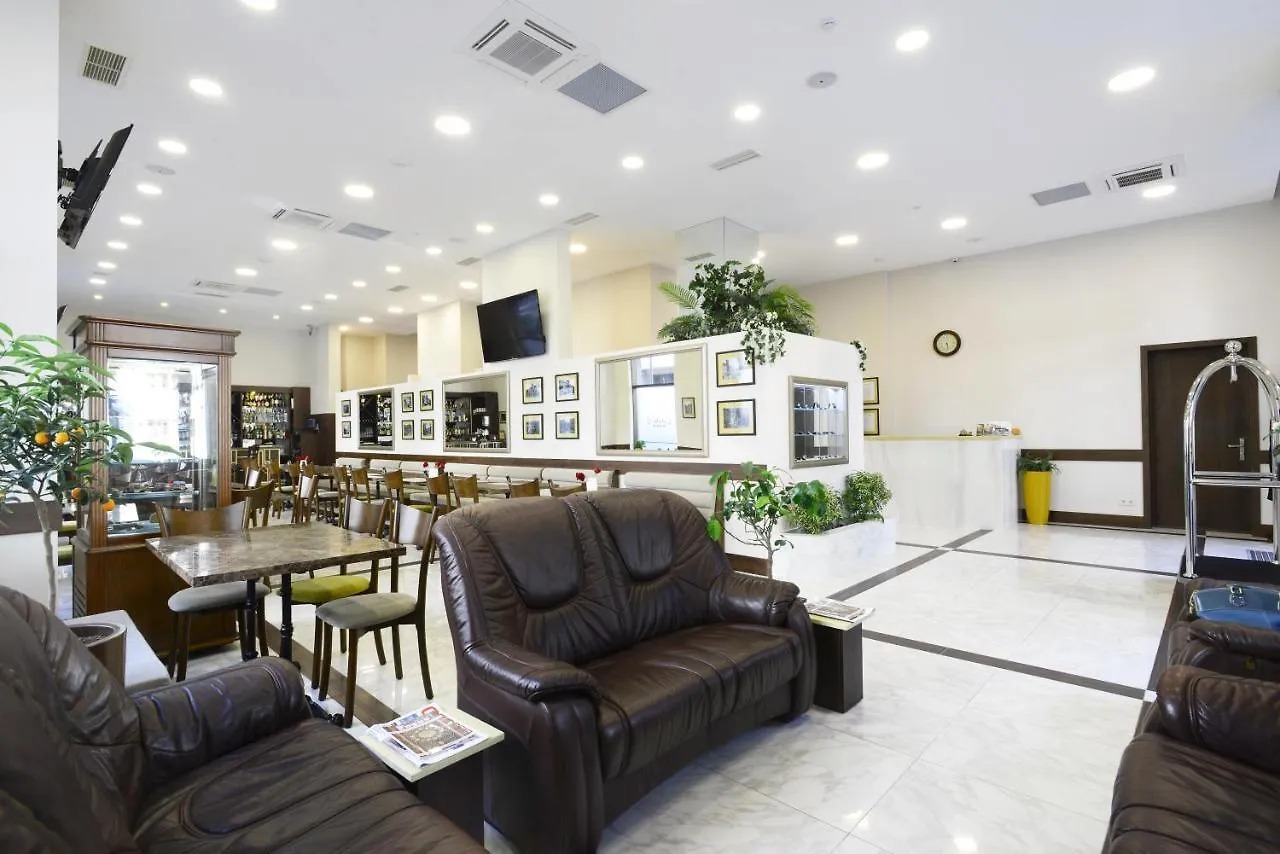 Globus Parlaments Apartments Тбилиси